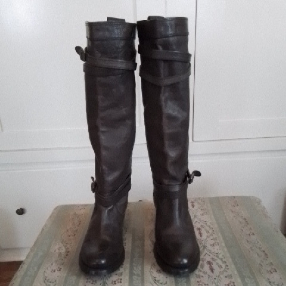 FRYE GENUINE LEATHER BOOTS